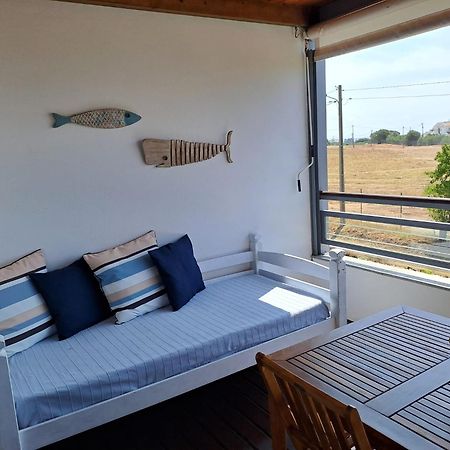 Sea View Apartment Near Meia Praia Beach In Lagos! Номер фото