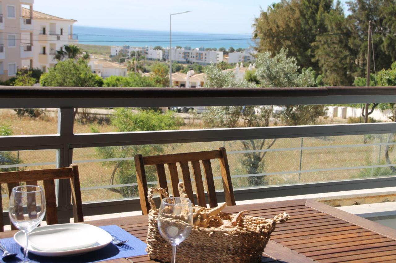 Sea View Apartment Near Meia Praia Beach In Lagos! Экстерьер фото